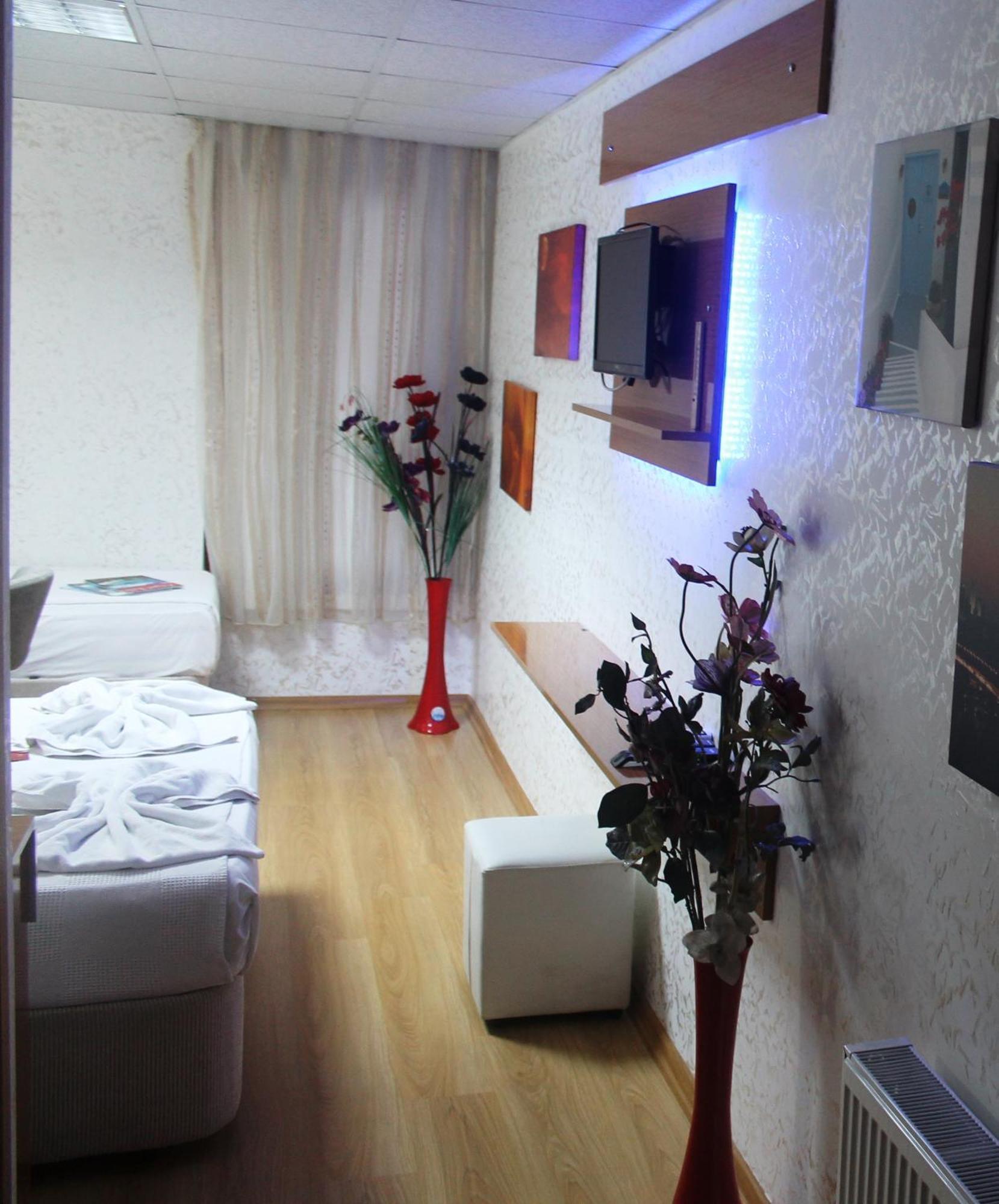 Avcilar Inci Hotel Истанбул Екстериор снимка
