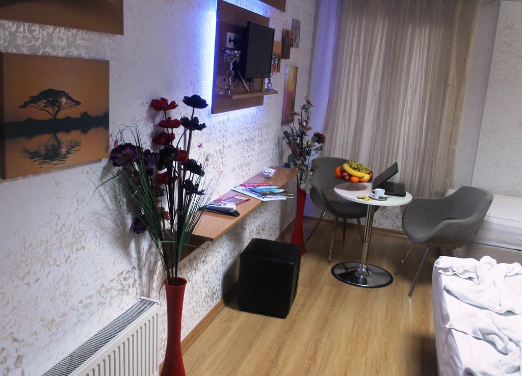 Avcilar Inci Hotel Истанбул Екстериор снимка