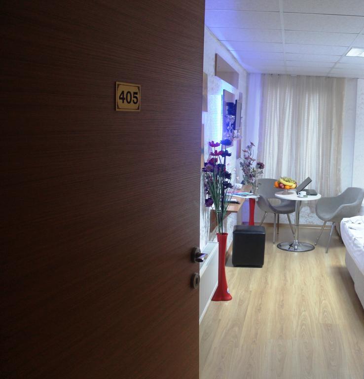 Avcilar Inci Hotel Истанбул Екстериор снимка