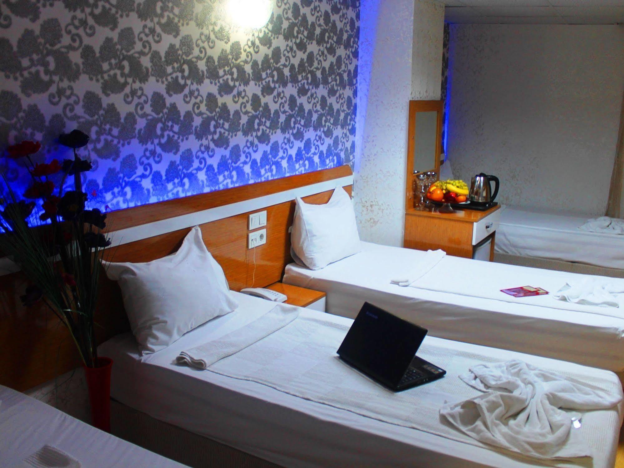 Avcilar Inci Hotel Истанбул Екстериор снимка