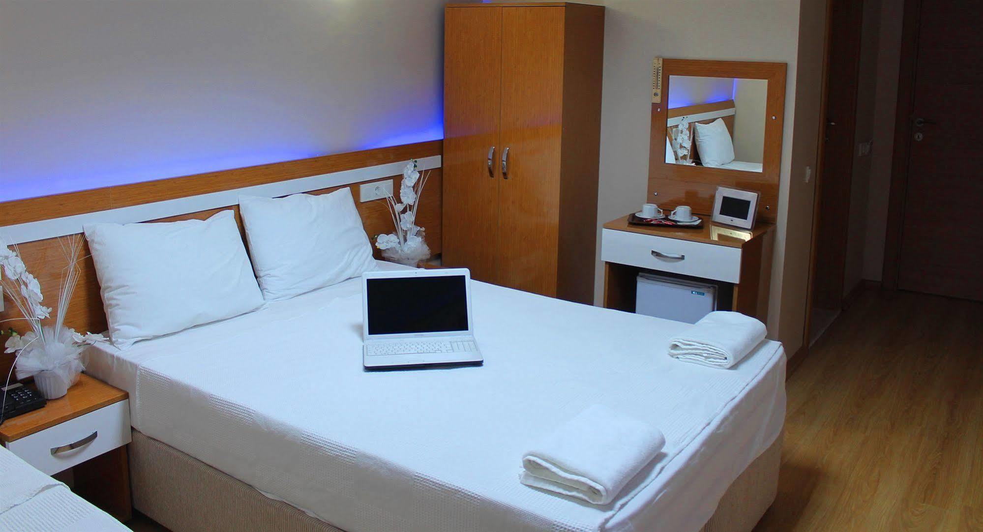 Avcilar Inci Hotel Истанбул Екстериор снимка