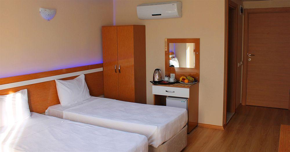 Avcilar Inci Hotel Истанбул Екстериор снимка